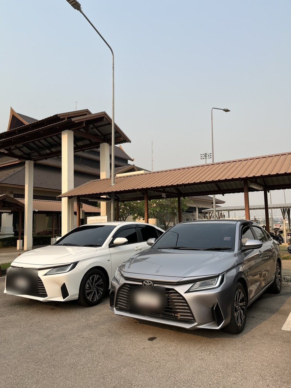 Toyota Yaris ATIV พร้อมให้เช่า