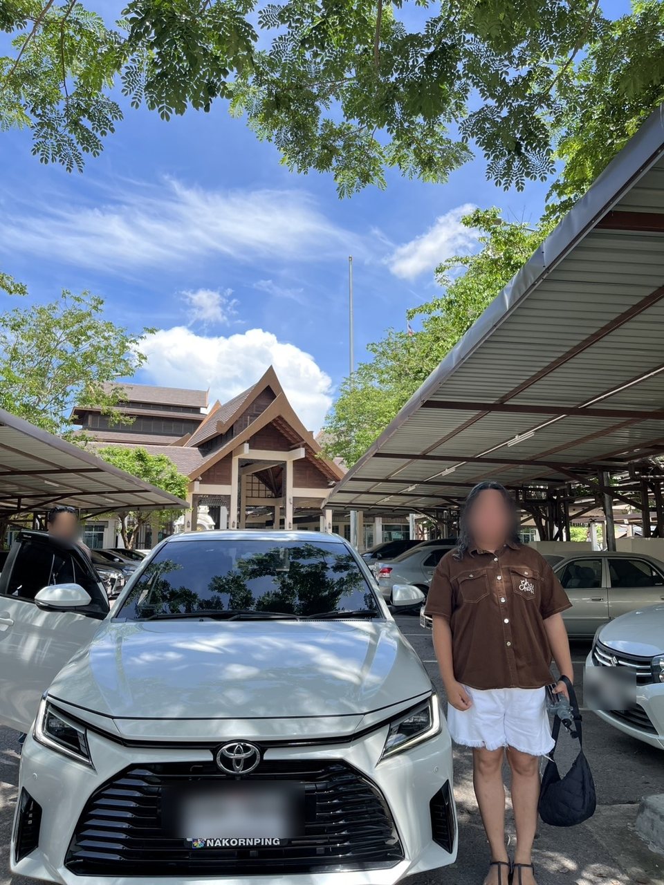 ลูกค้ารับรถเช่ากับรถเช่าลำปางแอลพีพี ภาพที่ 5